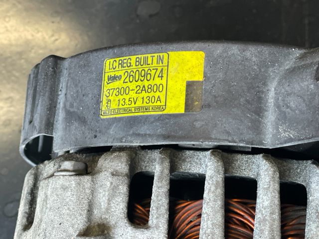 bontott HYUNDAI i40 Generátor