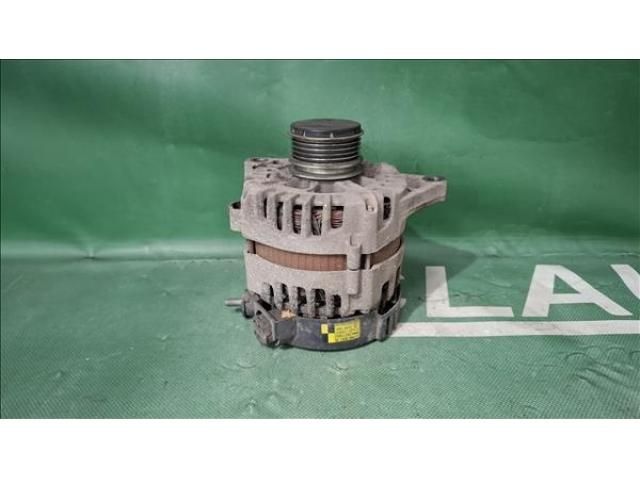 bontott HYUNDAI i40 Generátor