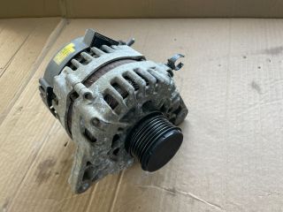 bontott HYUNDAI i40 Generátor