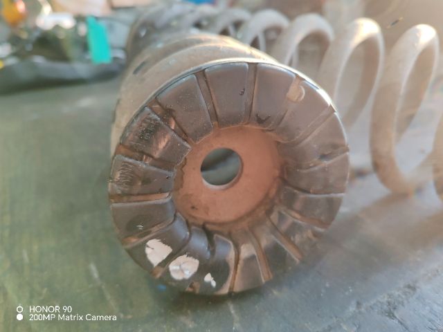 bontott HYUNDAI i40 Hátsó Rugó