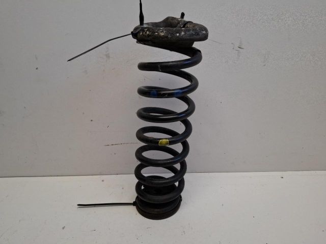 bontott HYUNDAI i40 Hátsó Rugó