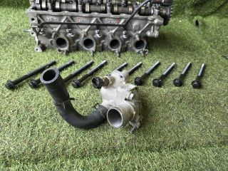 bontott HYUNDAI i40 Hengerfej