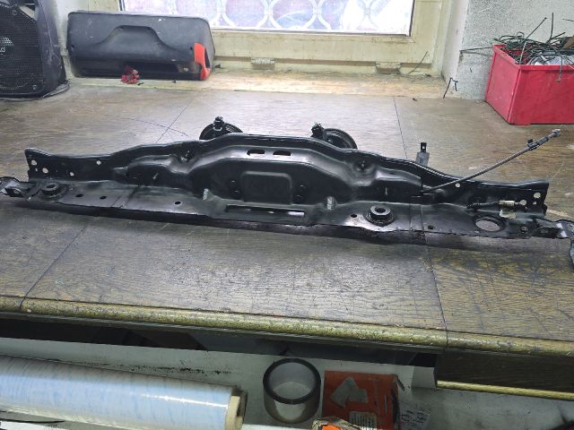 bontott HYUNDAI i40 Homlokfal (Üres lemez)