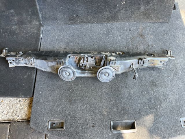 bontott HYUNDAI i40 Homlokfal (Üres lemez)