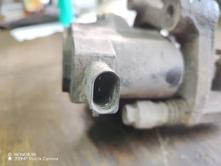 bontott HYUNDAI i40 Jobb hátsó Féknyereg Munkahengerrel