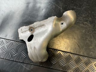 bontott HYUNDAI i40 Katalizátor Hővédő Lemez