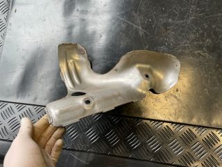 bontott HYUNDAI i40 Katalizátor Hővédő Lemez