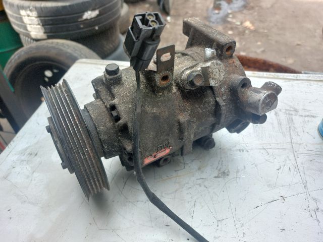 bontott HYUNDAI i40 Klímakompresszor