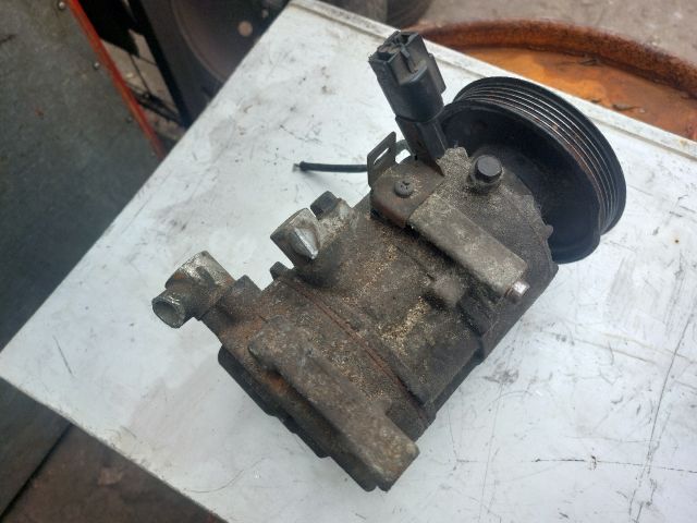 bontott HYUNDAI i40 Klímakompresszor