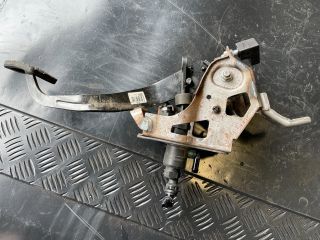 bontott HYUNDAI i40 Kuplung Pedál