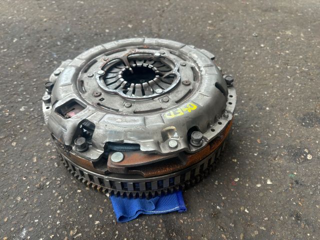 bontott HYUNDAI i40 Kuplung Szett Lendkerékkel