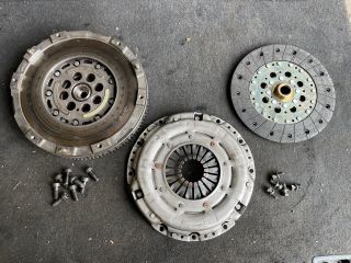 bontott HYUNDAI i40 Kuplung Szett Lendkerékkel