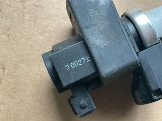 bontott HYUNDAI i40 Lefújószelep