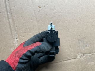 bontott HYUNDAI i40 Lefújószelep