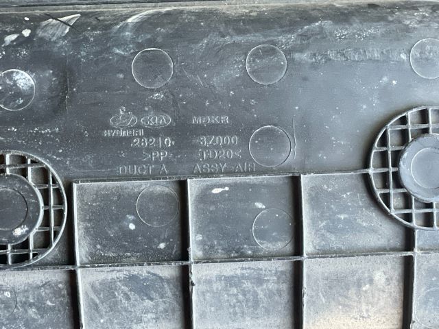 bontott HYUNDAI i40 Légbeömlő Cső