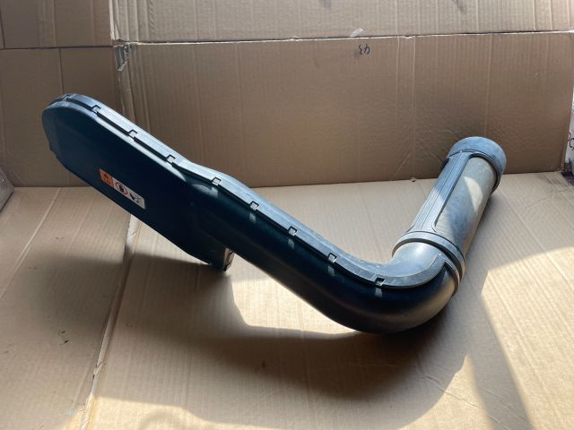 bontott HYUNDAI i40 Légbeömlő Cső