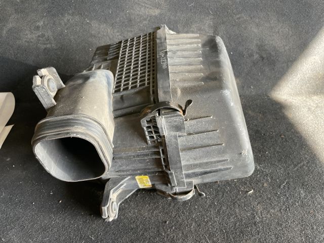 bontott HYUNDAI i40 Légszűrő Ház