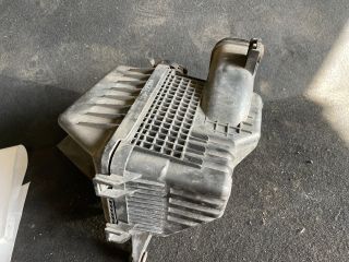 bontott HYUNDAI i40 Légszűrő Ház