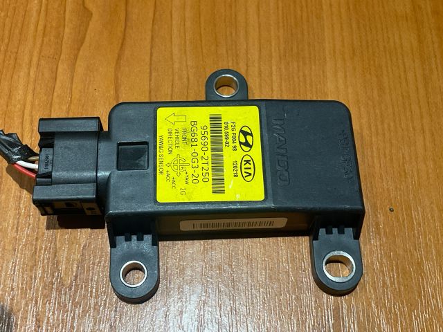 bontott HYUNDAI i40 Menetstabilizátor Elektronika