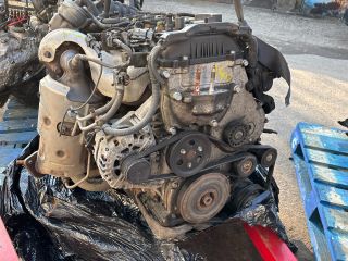 bontott HYUNDAI i40 Motor (Fűzött blokk hengerfejjel)