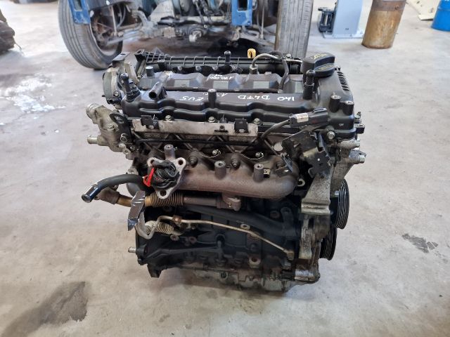 bontott HYUNDAI i40 Motor (Fűzött blokk hengerfejjel)