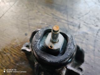 bontott HYUNDAI i40 Motor Tartó Bak Jobb