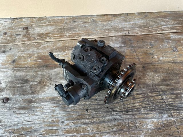 bontott HYUNDAI i40 Nagynyomású Szivattyú