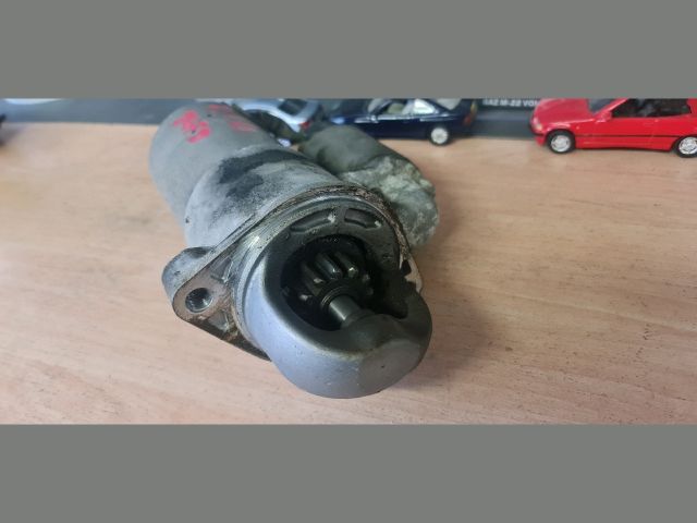 bontott HYUNDAI i40 Önindító