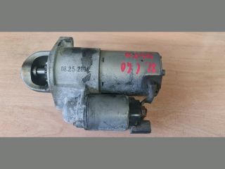 bontott HYUNDAI i40 Önindító