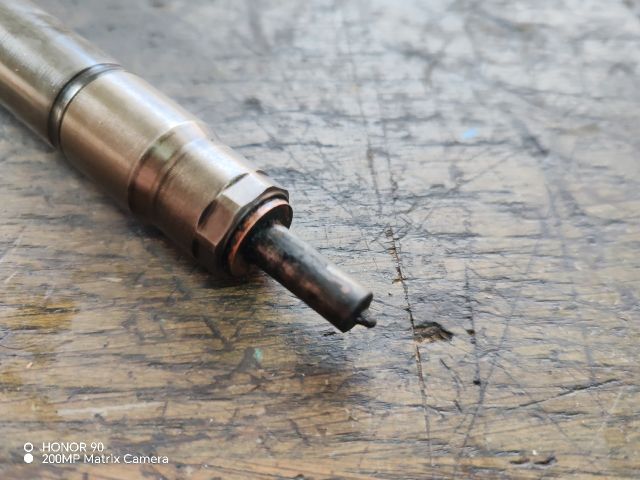 bontott HYUNDAI i40 Porlasztó (1 db)