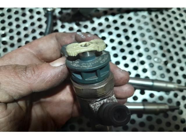 bontott HYUNDAI i40 Porlasztó (1 db)