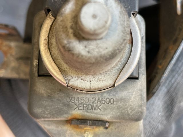 bontott HYUNDAI i40 Turbó Vákum Szelep