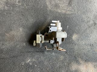 bontott HYUNDAI i40 Turbó Vákum Szelep