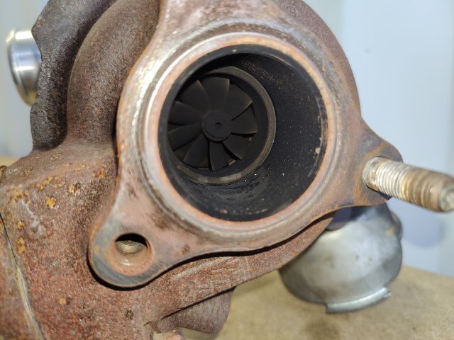 bontott HYUNDAI i40 Turbó