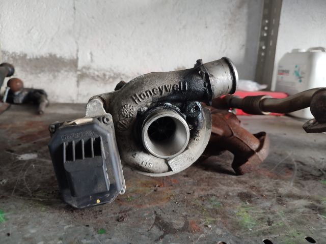 bontott HYUNDAI i40 Turbó