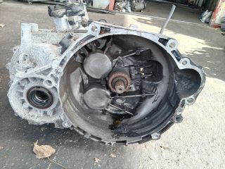 bontott HYUNDAI i40 Váltó (Mechanikus)