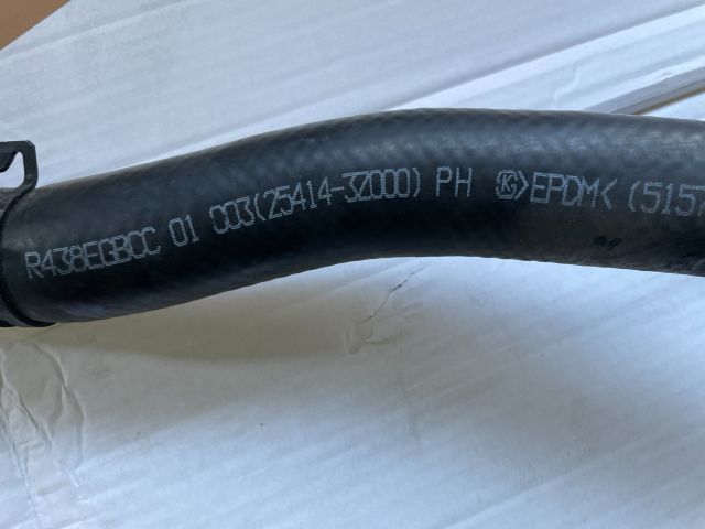 bontott HYUNDAI i40 Vízcső