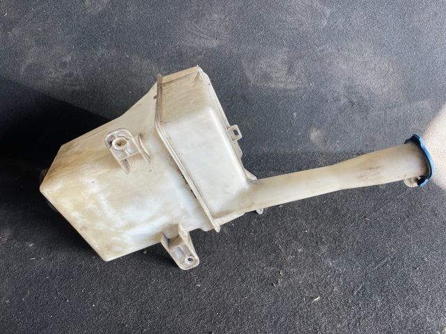 bontott HYUNDAI i40 Ablakmosó Tartály