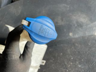 bontott HYUNDAI i40 Ablakmosó Tartály