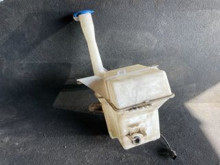 bontott HYUNDAI i40 Ablakmosó Tartály