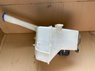 bontott HYUNDAI i40 Ablakmosó Tartály