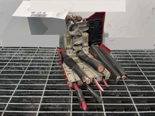 bontott HYUNDAI i40 Akkumulátor Saru