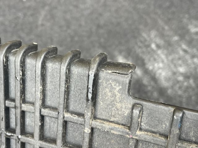 bontott HYUNDAI i40 Akkumulátor Tartó