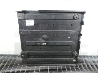 bontott HYUNDAI i40 Alsó Motorburkolat