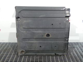 bontott HYUNDAI i40 Alsó Motorburkolat