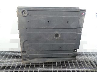 bontott HYUNDAI i40 Alsó Motorburkolat