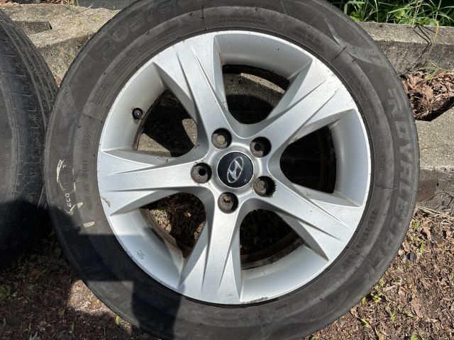 bontott HYUNDAI i40 Alufelni Szett Gumival