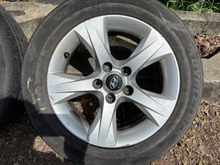 bontott HYUNDAI i40 Alufelni Szett Gumival