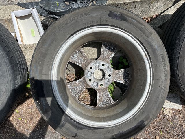 bontott HYUNDAI i40 Alufelni Szett Gumival