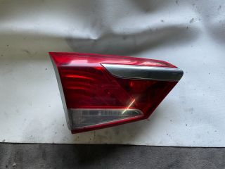 bontott HYUNDAI i40 Bal Belső Hátsó Lámpa